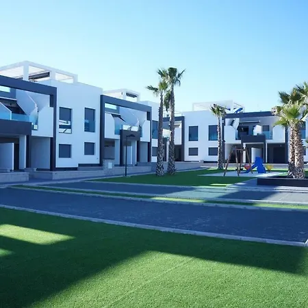 Oasis X App 25 アパート *